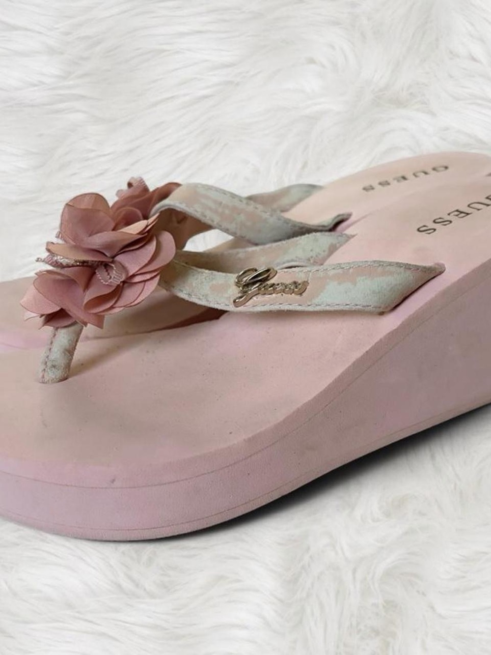 Guess Women's Pink Floral Wedge Flip Flop